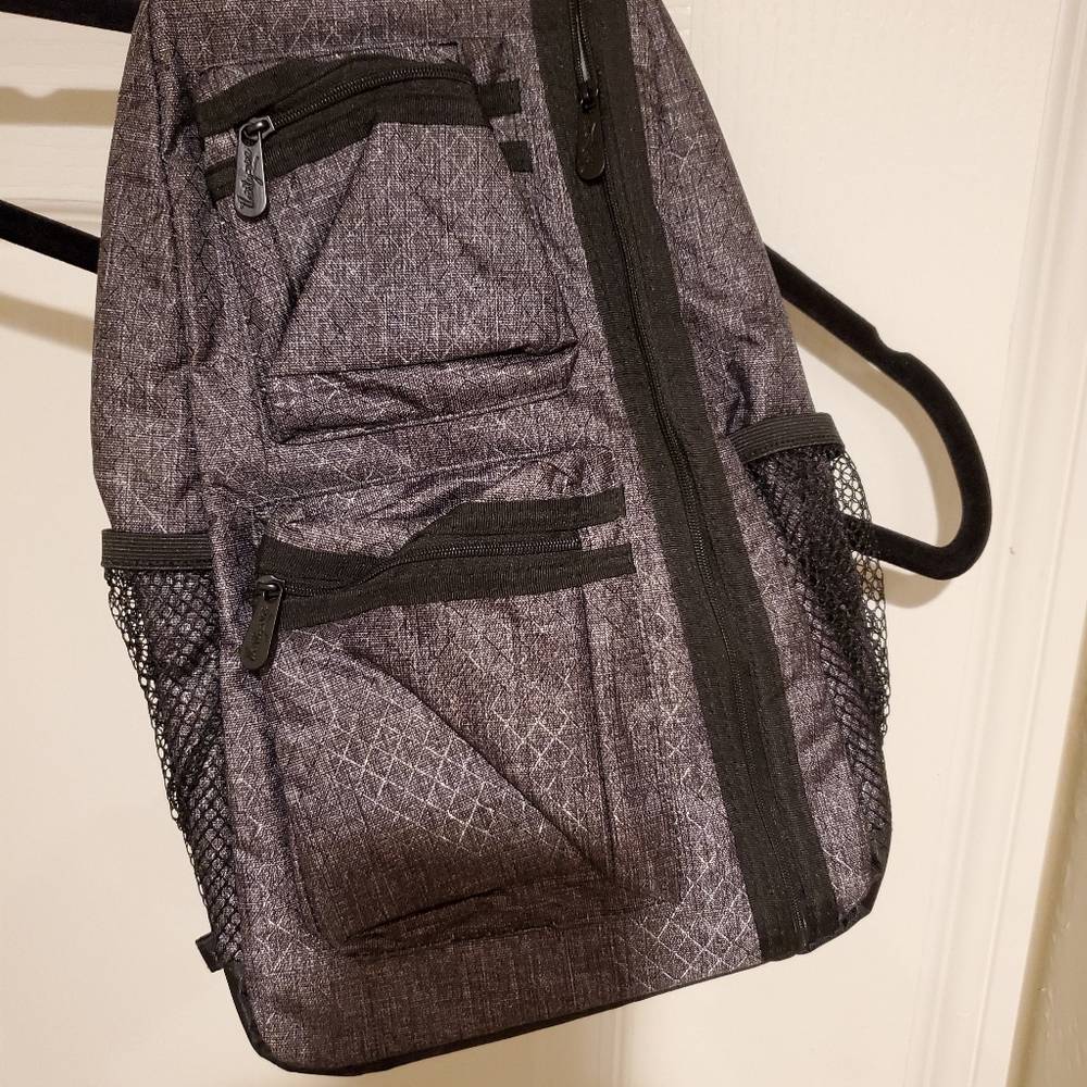 Thirty one Sling Back Bag